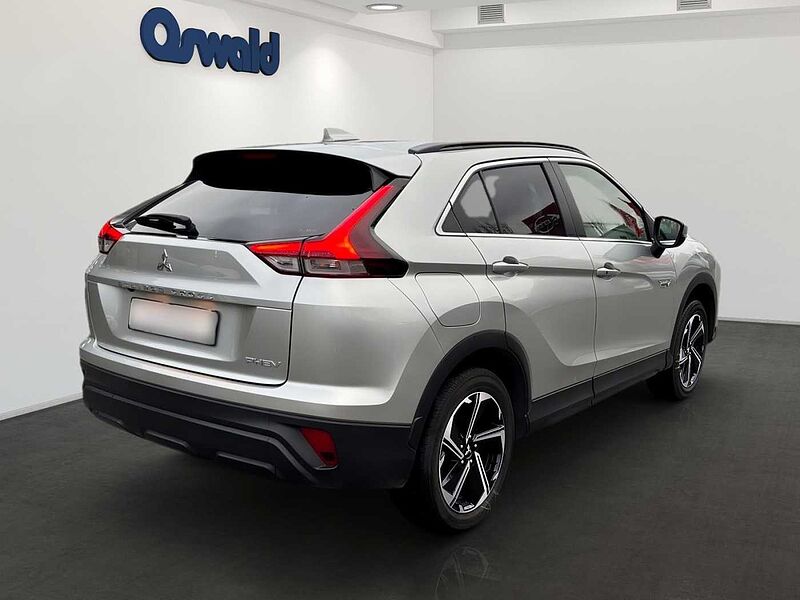 Mitsubishi Eclipse Cross 2.4 AT Basis Hybrid 4WD AHK 8-fach